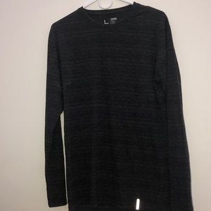Men’s dark grey long sleeve size L